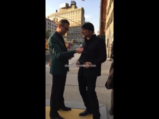 Dave gahan with his wife and daughter arriving to the planned parenthood