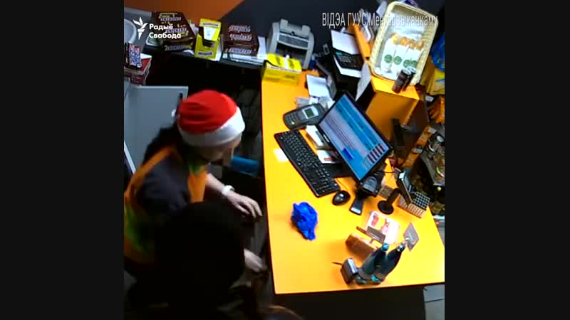 Невядомы мужчына ў менску абрабаваў аўтазапраўку