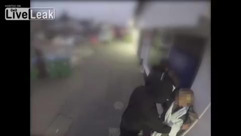 Ограбление у банкомата пошло не по плану