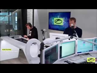 #asot1002 • hour 2 highlights ▶ 📋 tracklist 01/ capa feat diana miro the light zerothree 02/ sound quelle shake statement!