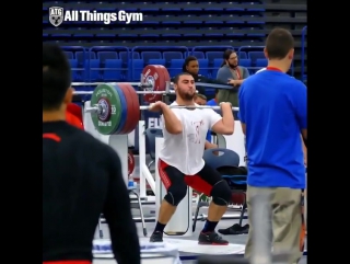 @simon martirosyan power clean & jerking 180kg and 190kg while random noobs walk into the shot