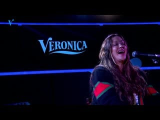 Alanis morissette ironic live @ de veronica ochtendshow met giel february 25th, 2020