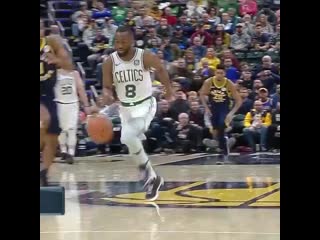 Kemba walker assist to jaylen brown