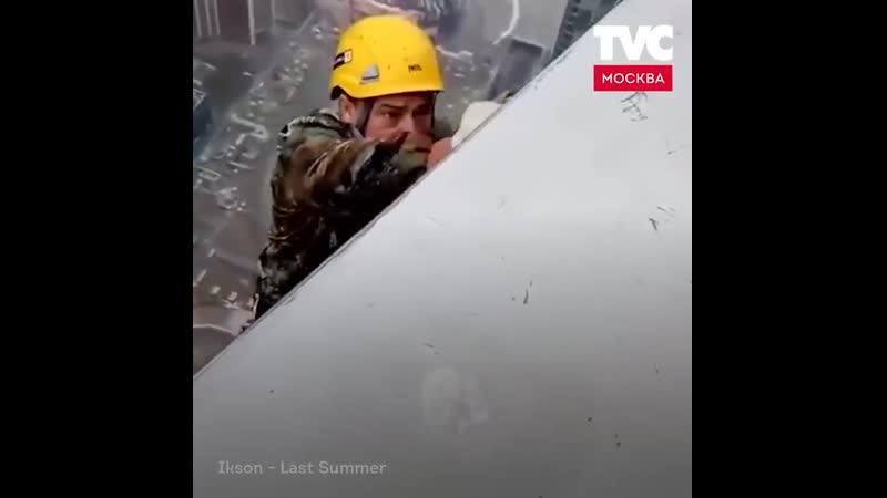 Москвич показал, каким трудом достаются деньги