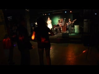 Venus (shoking blue cover)