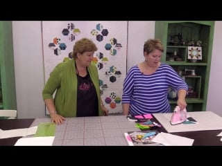 Hexi gems applique easy quilting tutorial with jenny doan of missouri star quilt co lisa hirsch