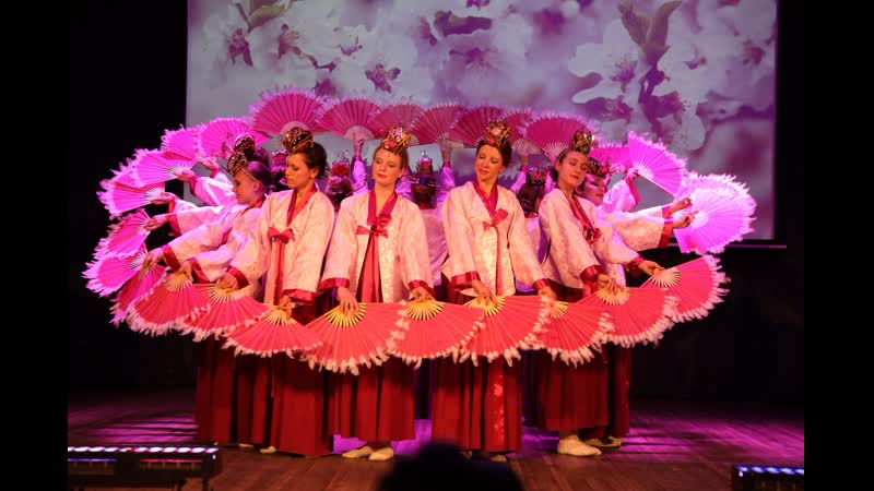 Корейский танец, клуб "фрески"