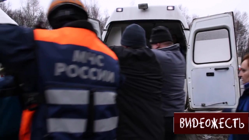 Фура въехала в толпу дальнобойщиков © видеожесть