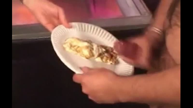 Желіде күзетшілермен жыныстық қатынас