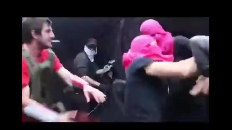 Раздача сковородой