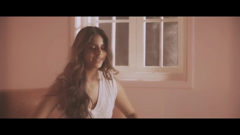 August 2018 suhana khan 39 s very first vogue india cover shoot ozvuchka