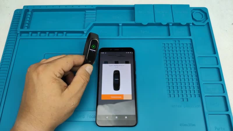 Xiaomi mi band 4 как загрузить свои фото и поставить их на застау