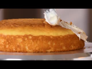 [snackable] identical twins try to re create viral sheep cake recipe!! | so yummy cook off challenge