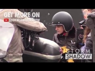 Exclusive kristen stewart driving a scooter outside gare du nord in paris 4 november