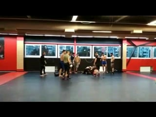 Тренироа у марата балаева