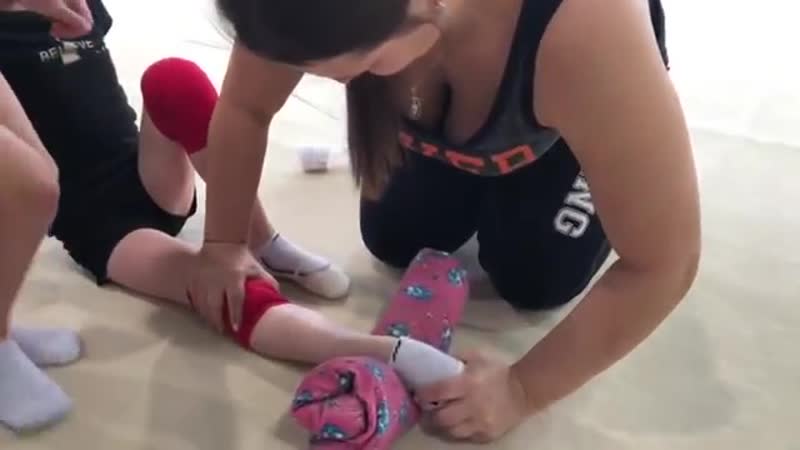 Растяжка на выворотность и невероятные стопы stretching to turn out and incredib