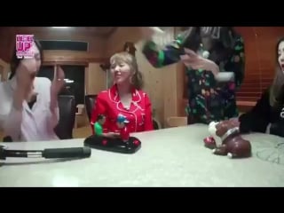 Дурашки red velvet будут развлекаться на project level up 2😀😁