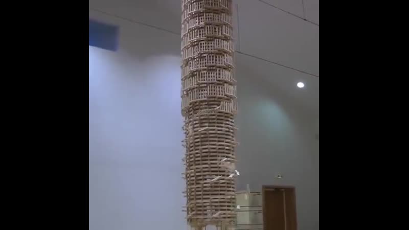 Разрушение скульптуры из домино hfpheitybt crekmgnehs bp ljvbyj