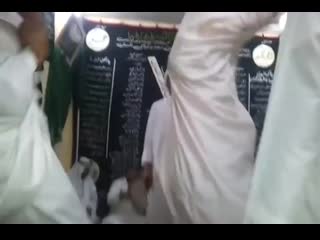 Рифаитский тарикат шабаш караматчиков с прокалыванием и трансом