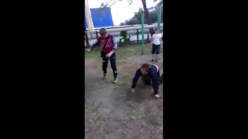 Жирдяи пиздятся [рофлы и панчи]