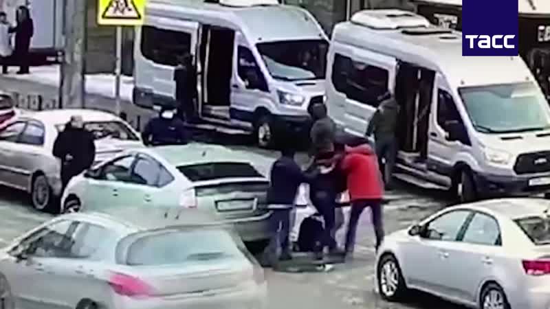 Сотрудники фсб задержали в петербурге иностранцев с 60 кг молодые