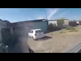 18+ видео нападения боевиков картеля santa rosa de lima на картель cjng в хорошем качестве штат гуанахуато, мексика