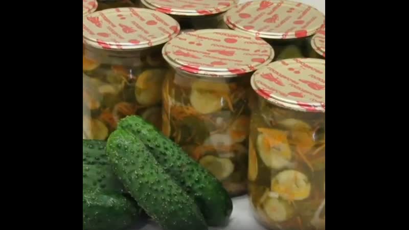 Огурцы по корейски на зиму (ингредиенты в описании видео)