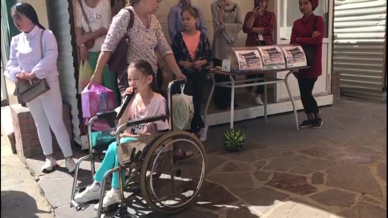 Аймуратова назерке қызымызға қолдау көрсетейік жұмыла көтерген жүк женіл демекші