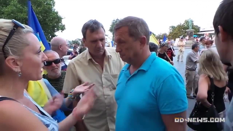 Одесса, как люди реагируют на георгиевскую ленточку