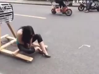 Ана жері ауырып кетті +18