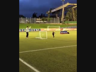 Soccer mom at work! shak