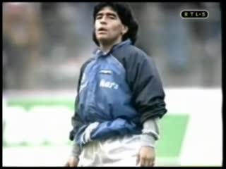 Lección de fútbol y baile live is life