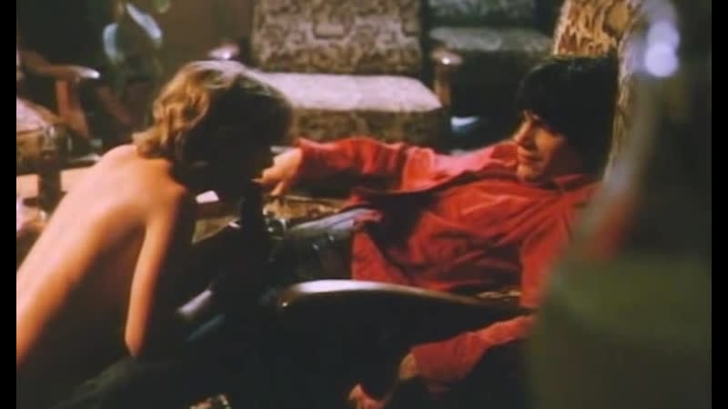 Распутная прислуга отеля или как студент заработал на зимних каникулах, удовлетворяя дам)