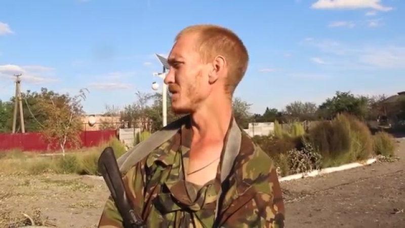 Хрящеватое "украинцы позиционируется свои танки возле место мирные жители прятались" (архив 2014г )