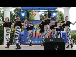 Ladies dance ladystyle show choreo by lil hailey