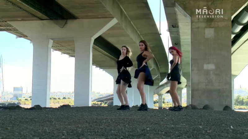 Kaea pearce, kyra aoake kirsten dodgen work (grid)