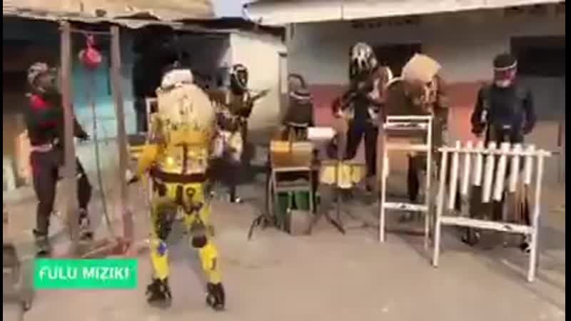 Интересная тумба юмба