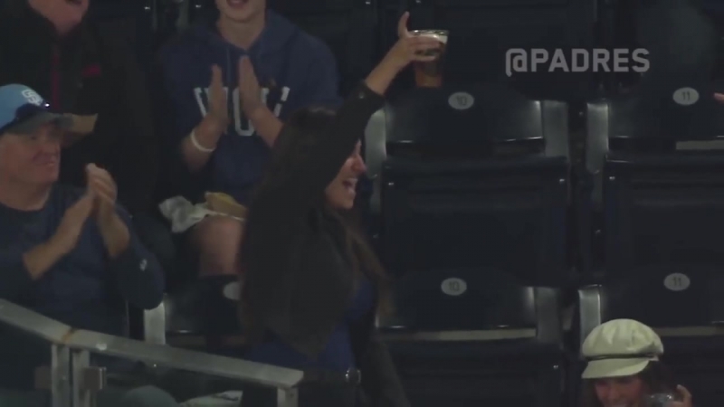 Добаа к пиву прилетела