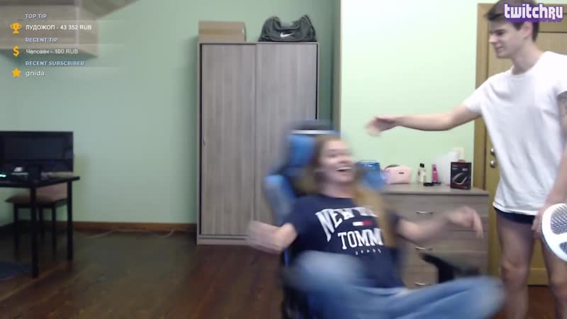 Nastjadd пустили по кругу