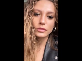 Serenay sarikaya şahraman set