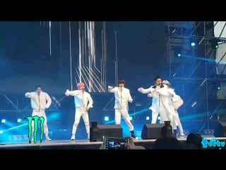[09 10 2016] monsta x fancam 'fighter' @ sbs powerfm kim changryul's old school