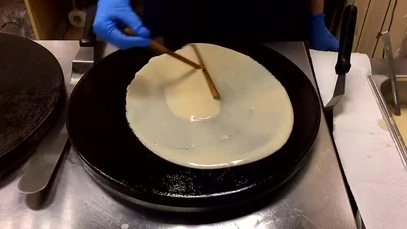 Усноблин с нутеллой и бананом