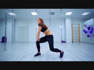 Как делать тверк урок #18 how to twerk