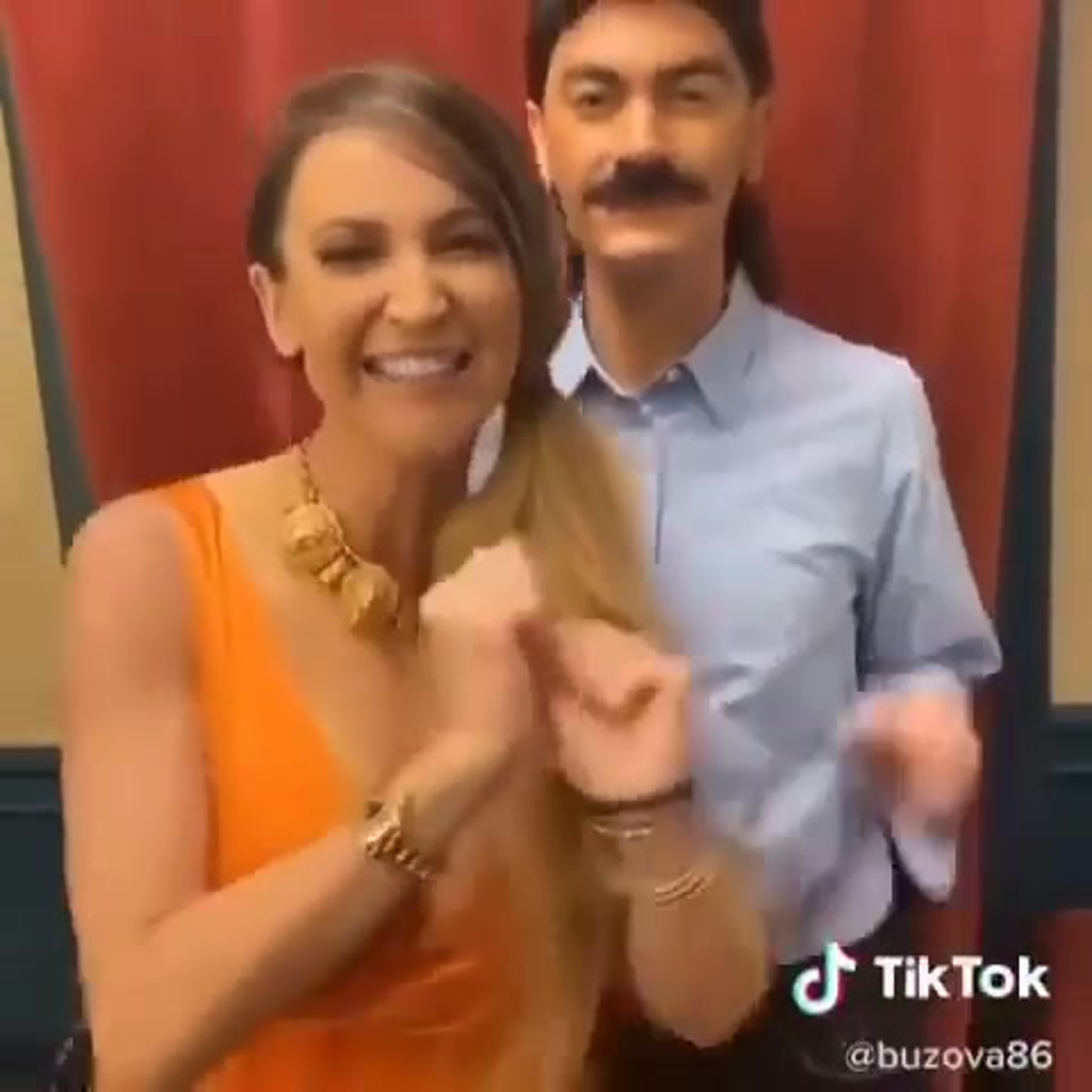 Накладная грудь бузовой😂 watch online