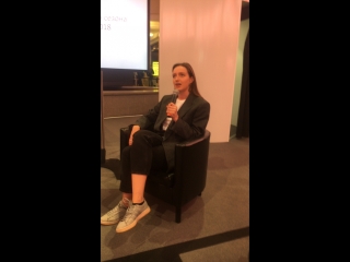 Public talk c лаурой джугелия и екатериной шкулипой