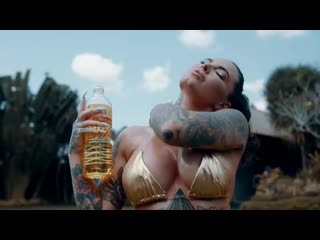 Christy mack