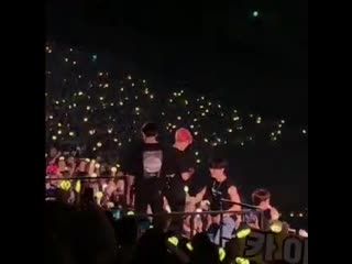 Bu gün tek totişi ellenen jongdae değilmiş hunho seho