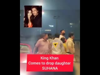 Video king khan @iamsrk looking handsome as always srk came to drop suhana to the airport in that amazing red car