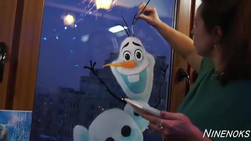 Как нарисовать снеговика олафа из мультика "холодное сердце" на окне к новому году украшаем окно