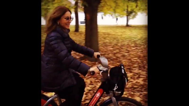 Новое видео от зеррин текиндор (лейлы)